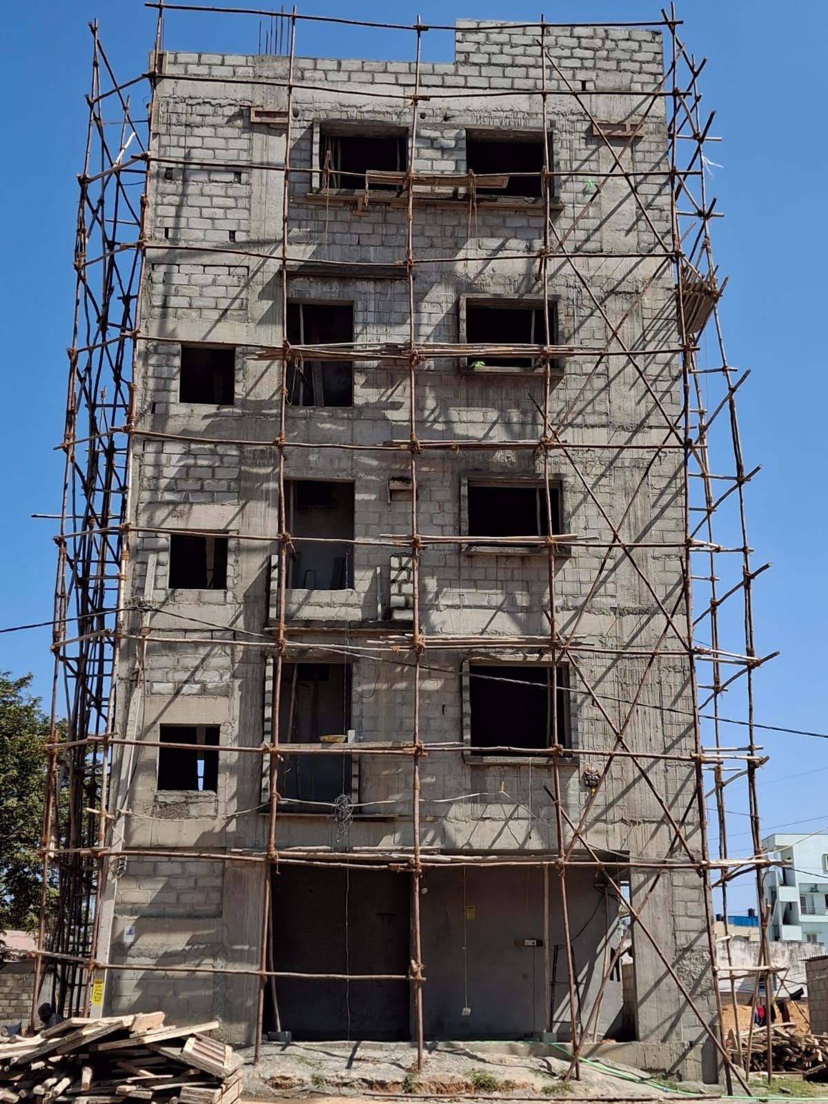 Puneeth Meenakshi Paradies